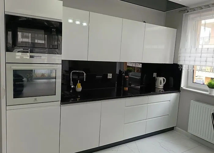 Zakatek Free Parking, Ochrona